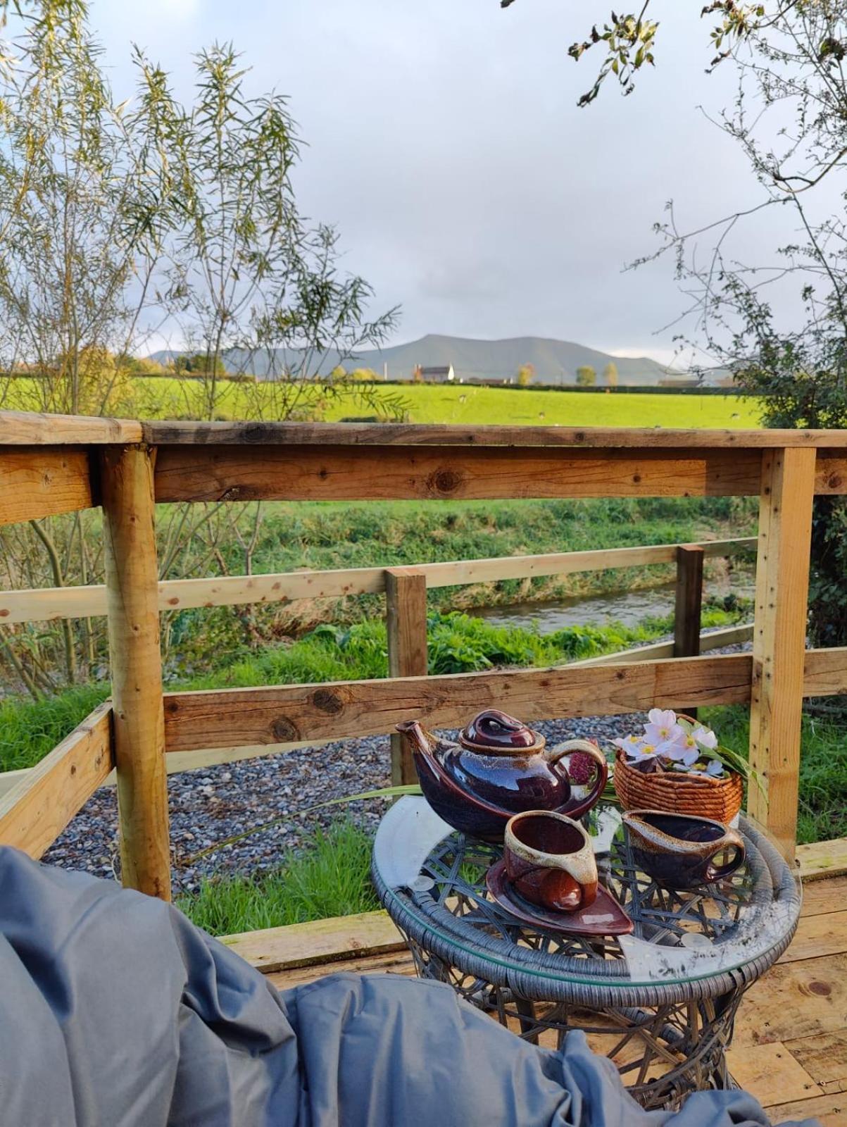 Riverside Cabin Limerick Junction Esterno foto